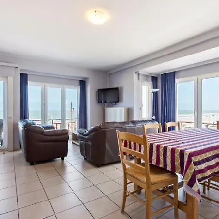 Apartment Palermo De Haan